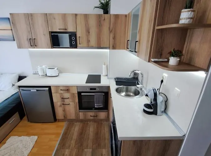 за гости магнолия резиденс * Słoneczny Brzeg